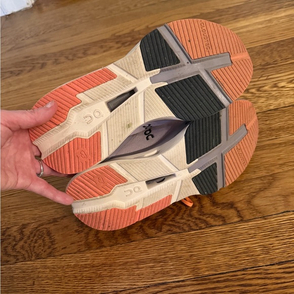 ON RUNNING Cloudnova X WMNS in "Mauve Dew” - Picture 8 of 9